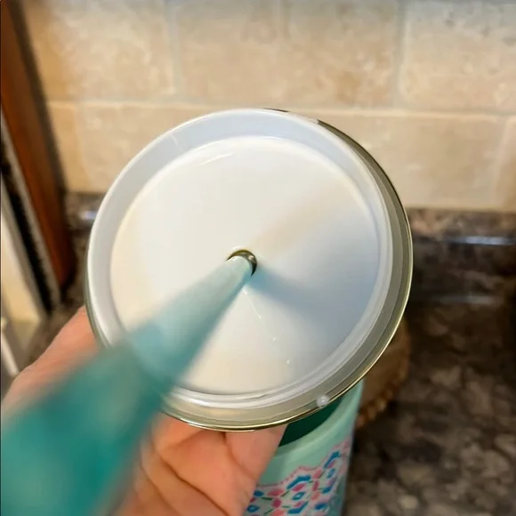 Lilly Pulitzer Floral Patterned Tumbler with Straw - Picture 5 of 6